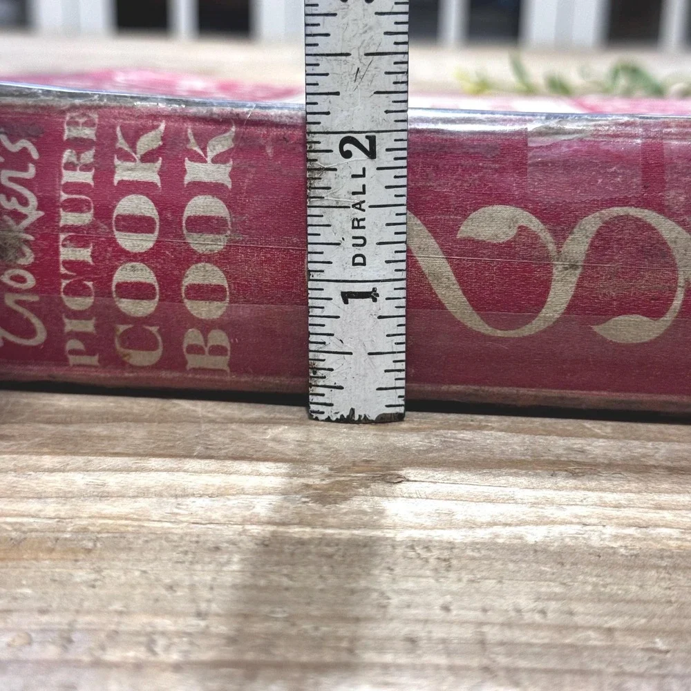Vintage Betty Crocker Picture Cookbook- Red & White Hardback Binder IMPERFECT